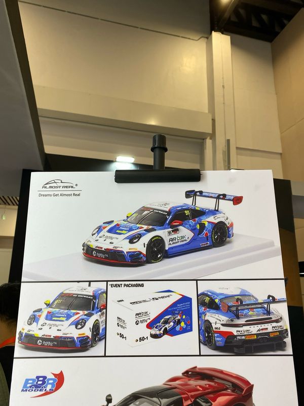Almost Real AR Box Absolute Racing Porsche 911 GT3 R 2026 GT World Challenge Asia Sepang Presentation | 2026 The Model Car Show