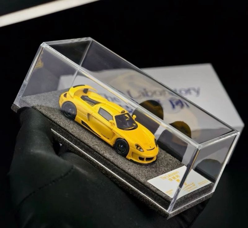 Zonzo The Laboratory 1/64 Gemballa Mirage GT Racing Yellow