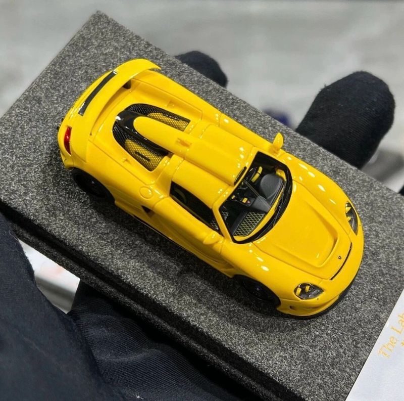 Zonzo The Laboratory 1/64 Gemballa Mirage GT Racing Yellow