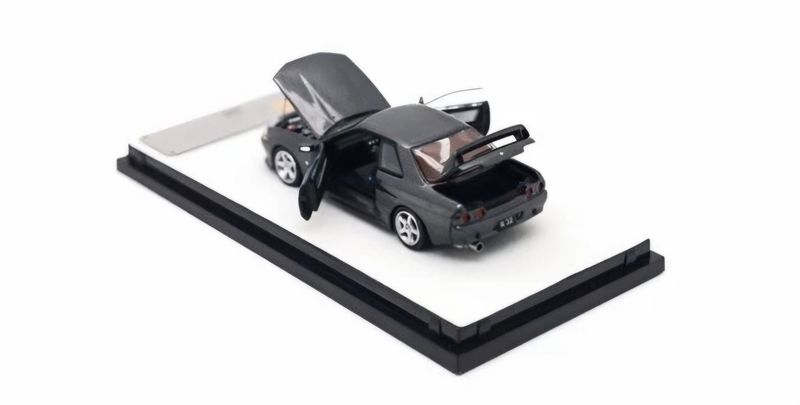 PGM x One Model 1/64 Nissan Skyline GT-R R32 Metallic Grey