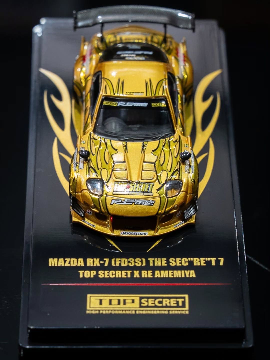 タイ限定 INNO64 Mazda RX-7 FD3S Top Sec ラスト PREORDER] INNO64 Mazda RX-7 (FD3S) THE SEC”RE”T 7 TOP SECRET x RE