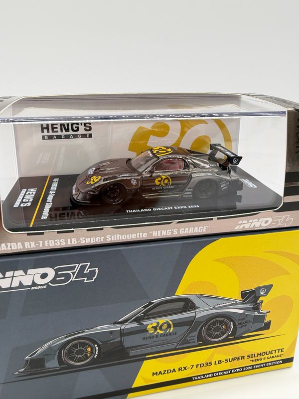 INNO64 Mazda RX-7 FD3S LB-Super Silhouette “Heng's Garage" Black Chrome Chase | 2026 Thailand Diecast Expo