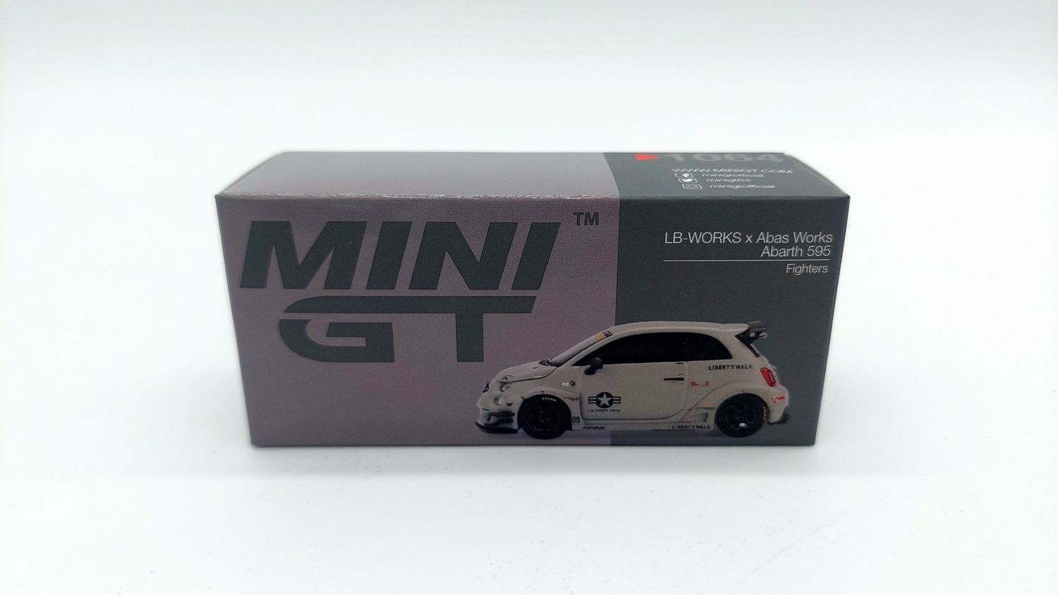 [UNSEALED] #1064 MINI GT Abarth 595 LB-WORKS x Abas Works Fighters