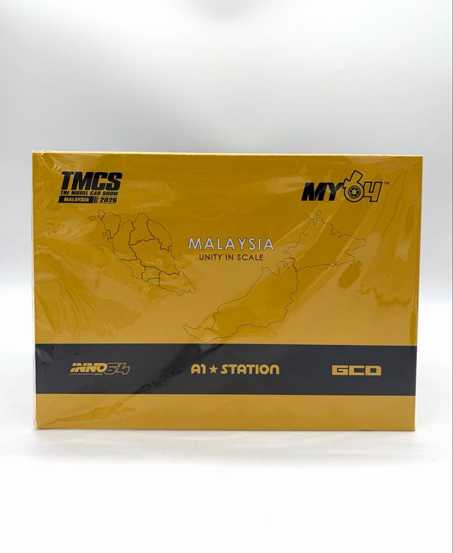 GCD x INNO64 Yellow Truck &amp; INNO64 Mercedes-Benz 190E Black-Yellow TMCS26 Dinner Exclusive Box Set | 2026 The Model Car Expo