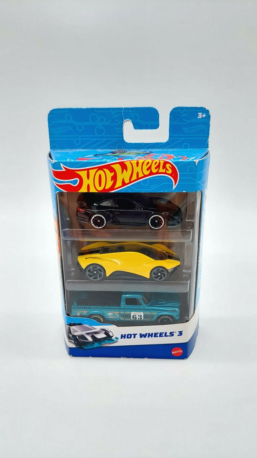 Hot Wheels 3 Pack (Porsche 911 GT2, Exotique, '63 Studebaker Champ)