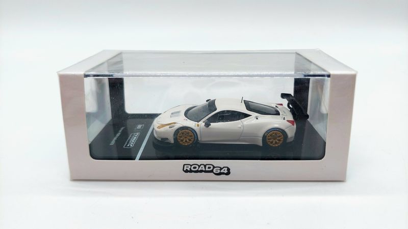 Tarmac Works Ferrari 458 Italia GT3 White