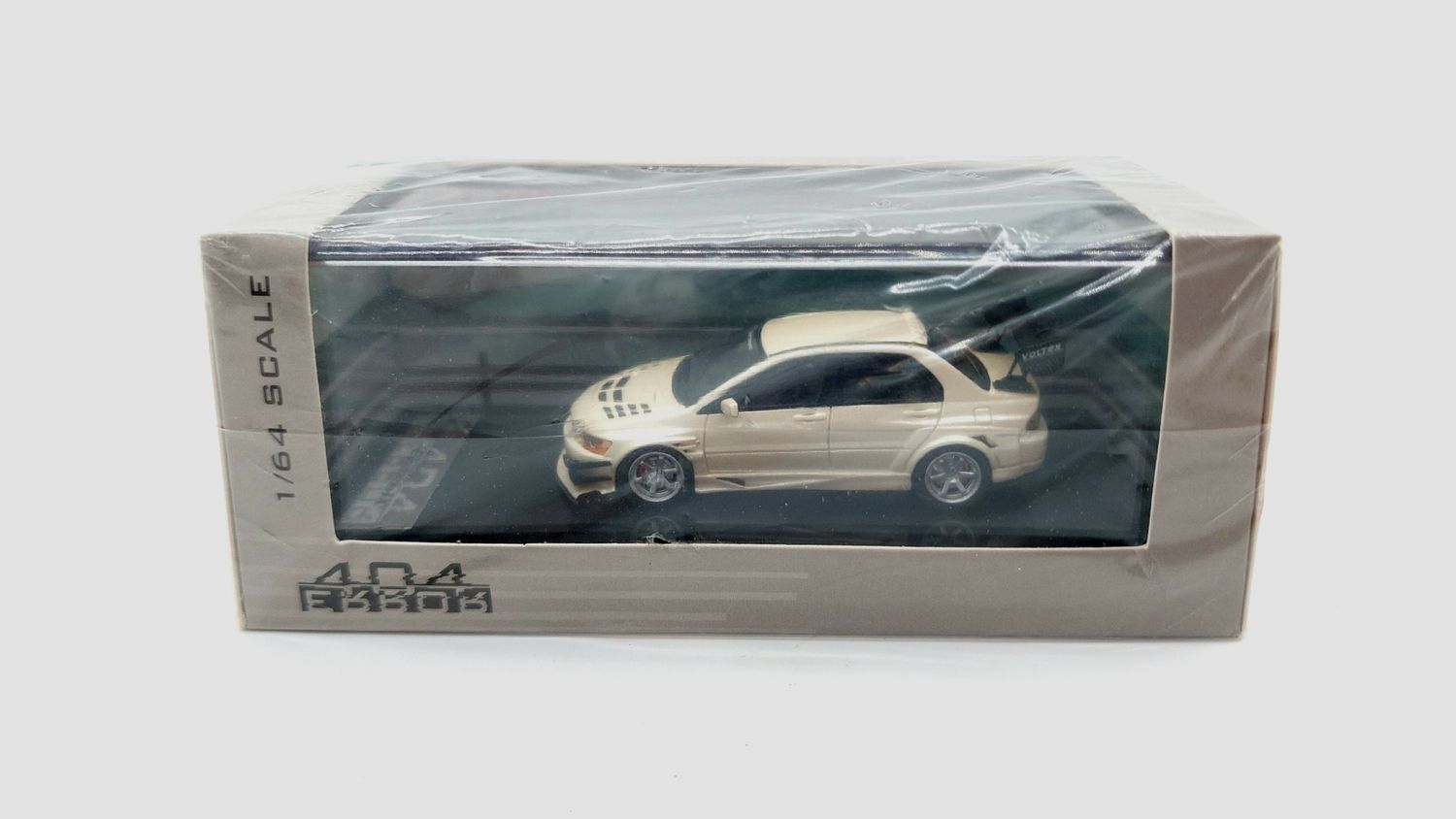 ERROR404 Mitsubishi Lancer Evolution IX Pearl White