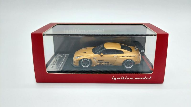 Ignition Model Nissan Pandem R35 GT-R Gold