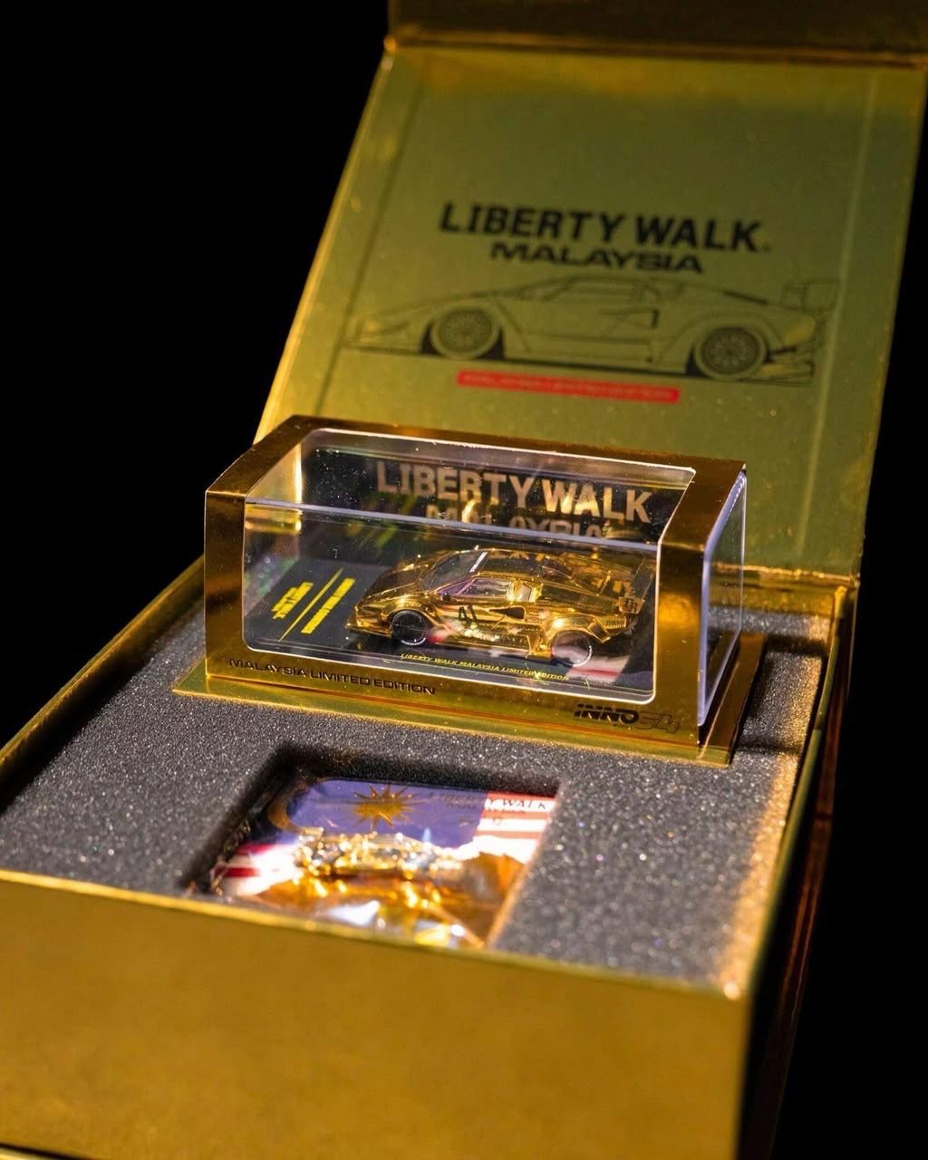 INNO64 x Leen Pin Liberty Walk Countach Gold Chrome | 2026 Liberty Walk Malaysia Limited Edition