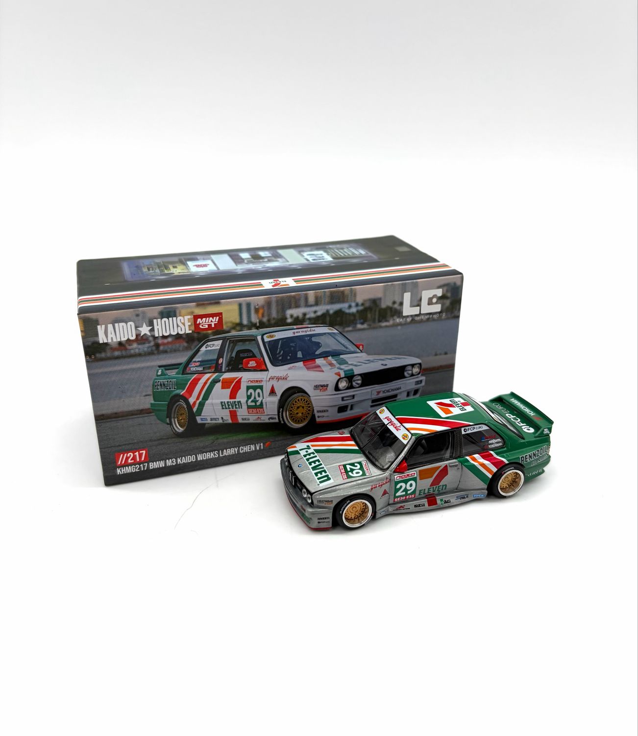 KAIDOHOUSE x 7-11 BMW M3 Kaido Works Larry Chen V1 (KHMG217) USA Exclusive Chase