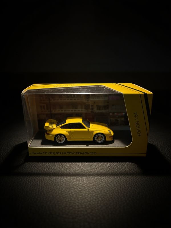 [PREORDER] Schuco Porsche 911 (993) GT2 Yellow | 2023 HK Toy Car Salon