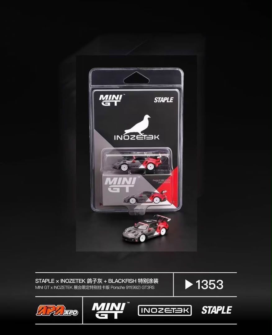 [PREORDER] #1353 MINI GT x INOZETEK x STAPLE BLACKFISH Porsche 911（992) GT3RS | 2026 Auto Passion Alliance