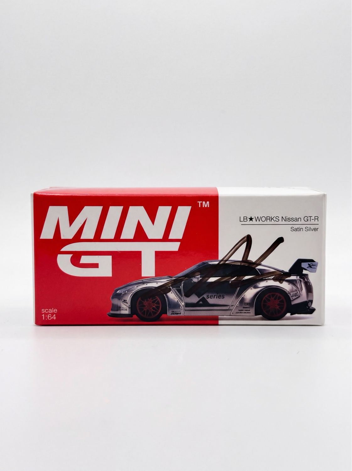 [UNSEALED]#205 MINI GT x SINOPEC LB WORKS Nissan GT-R (Signed)