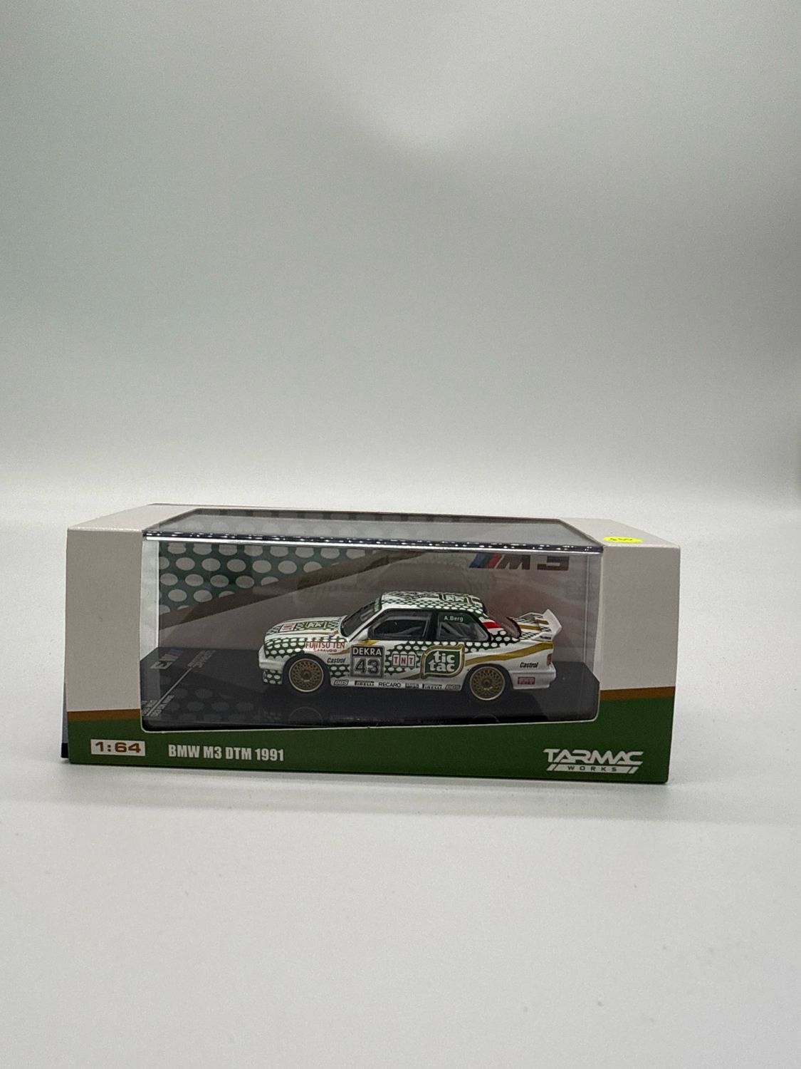 Tarmac Works BMW M3 Dtm 1991
