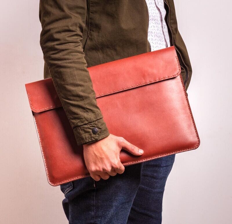 Leather Laptop sleeve 17''
