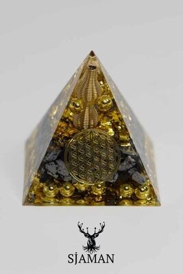 Orgonite, Pyramide de fortune