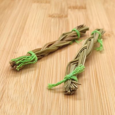 Foin d'odeur tressé 10cm