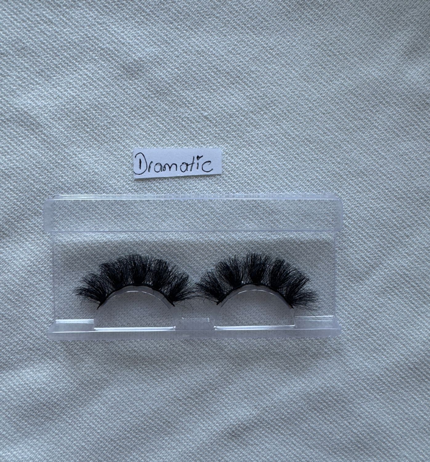 Dramatic lash