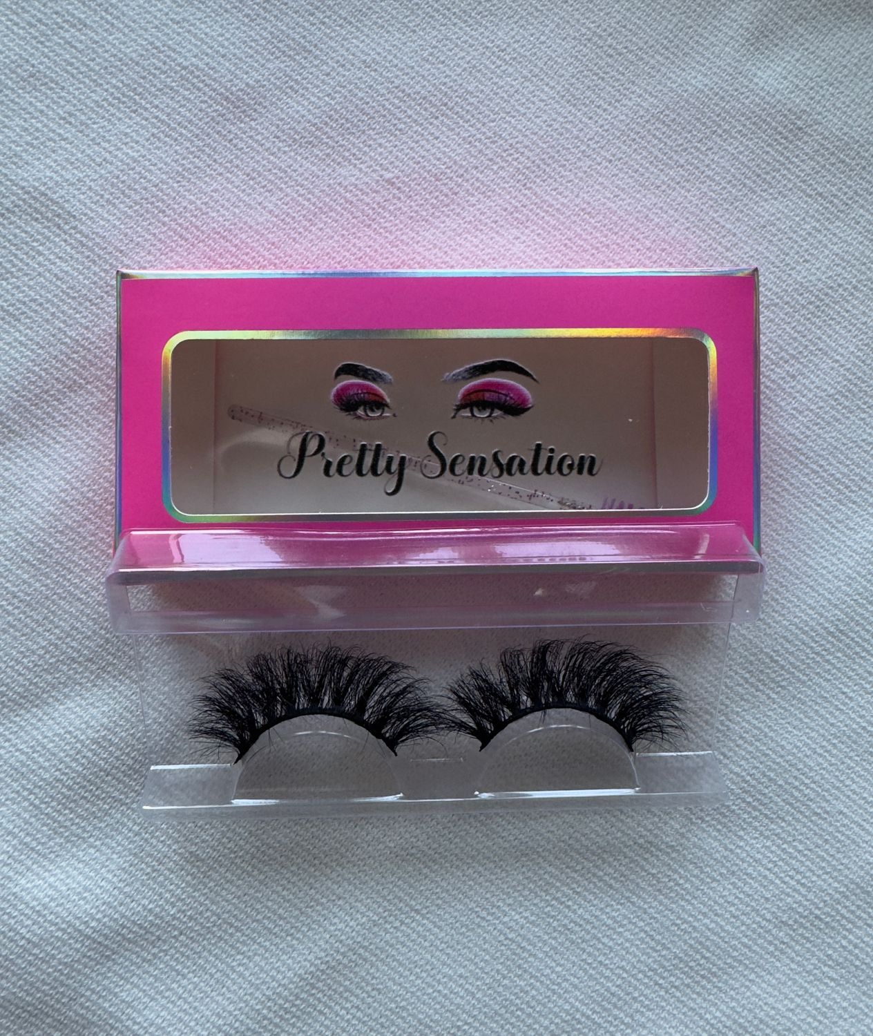 Unique lash