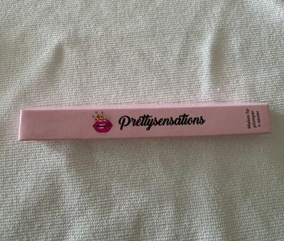 Sensation lip liner