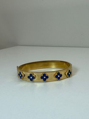 Blue Thick  Clover Bracelet