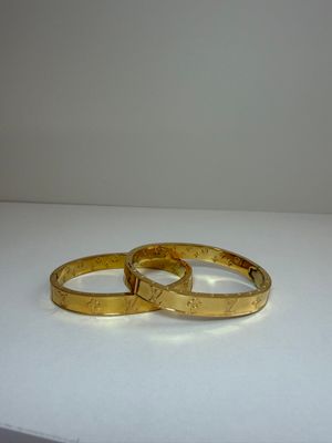 Gold Louis Vuitton   Bangle  Set