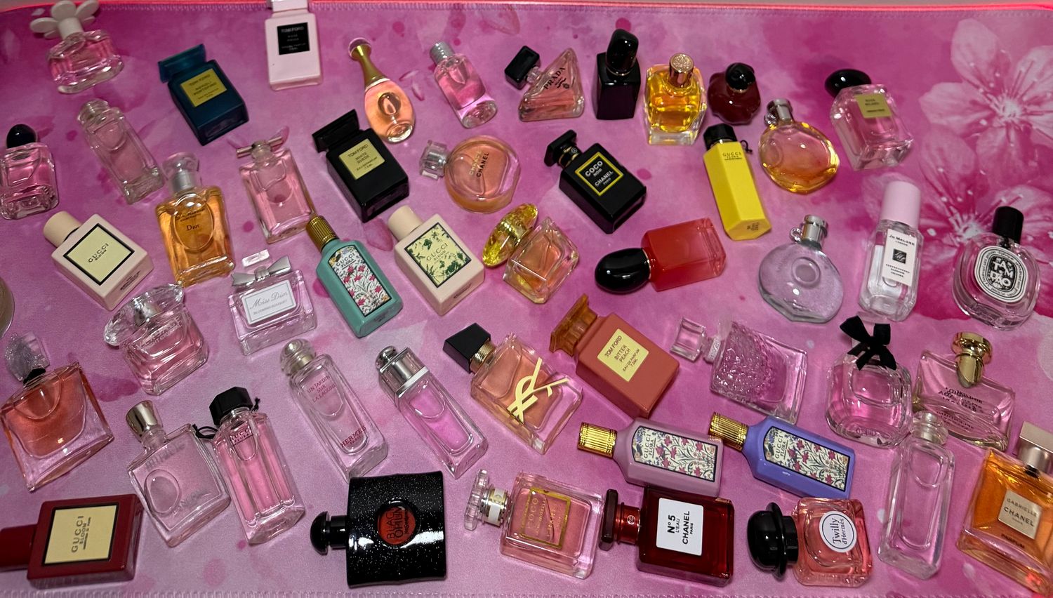 SET of 5- Luxury mini perfumes