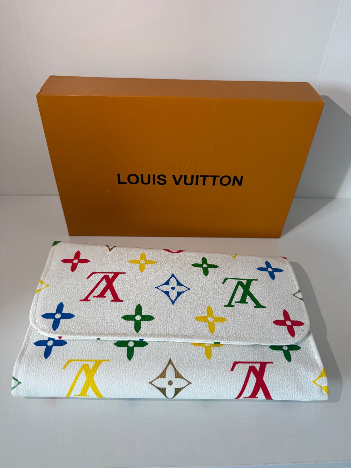 Louis Vuitton makeup brush set
