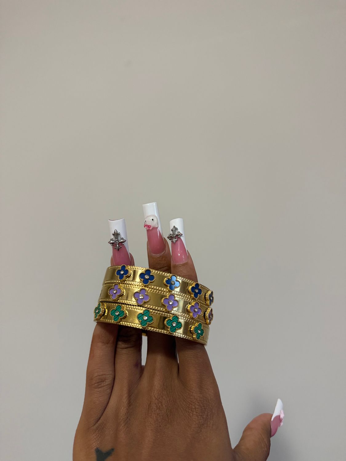 Colorful gold bracelet set