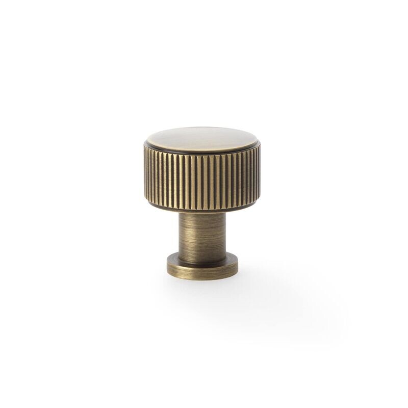 Alexander & Wilks Lucia Reeded Circular Knob - Small