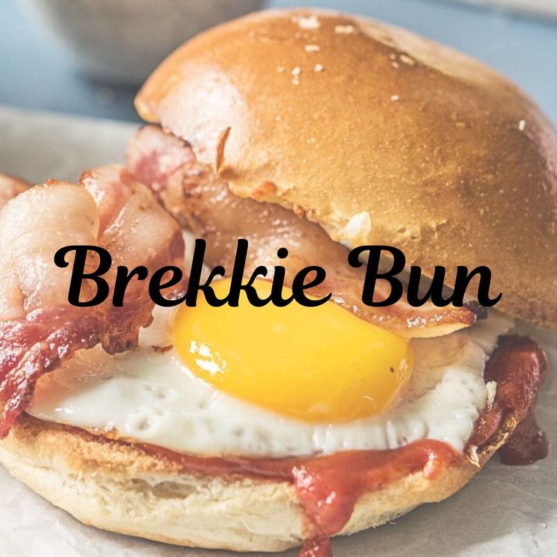 Brekkie Bun