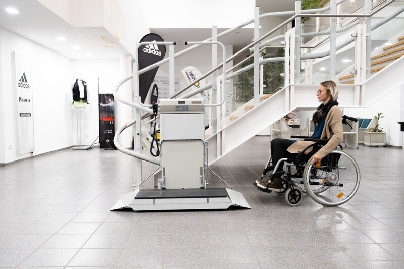 Lehner Stratos Plattformlift für den Innenbereich