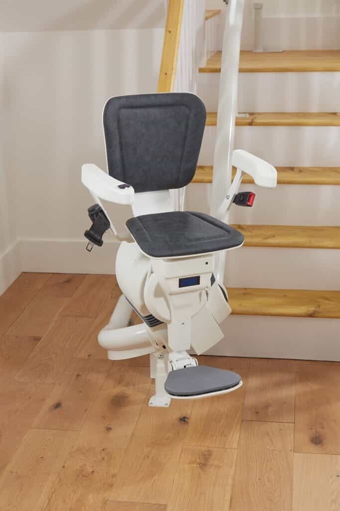 Treppenlift Platinum Ultimate 120 / 160 - Design Einrohrsystem