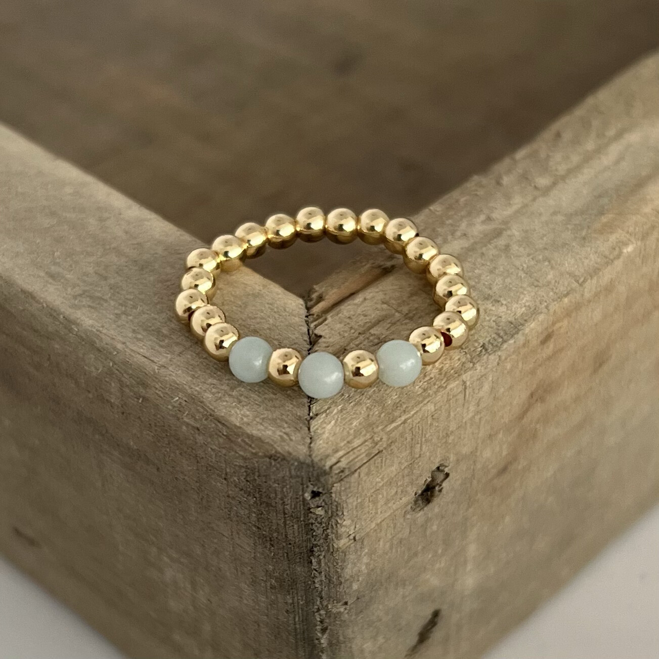 fingerring gold mit naturstein
