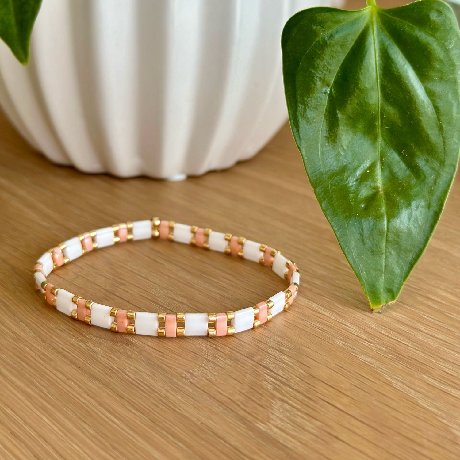 tila apricot