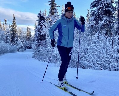 CLASSIC NORDIC SKIS