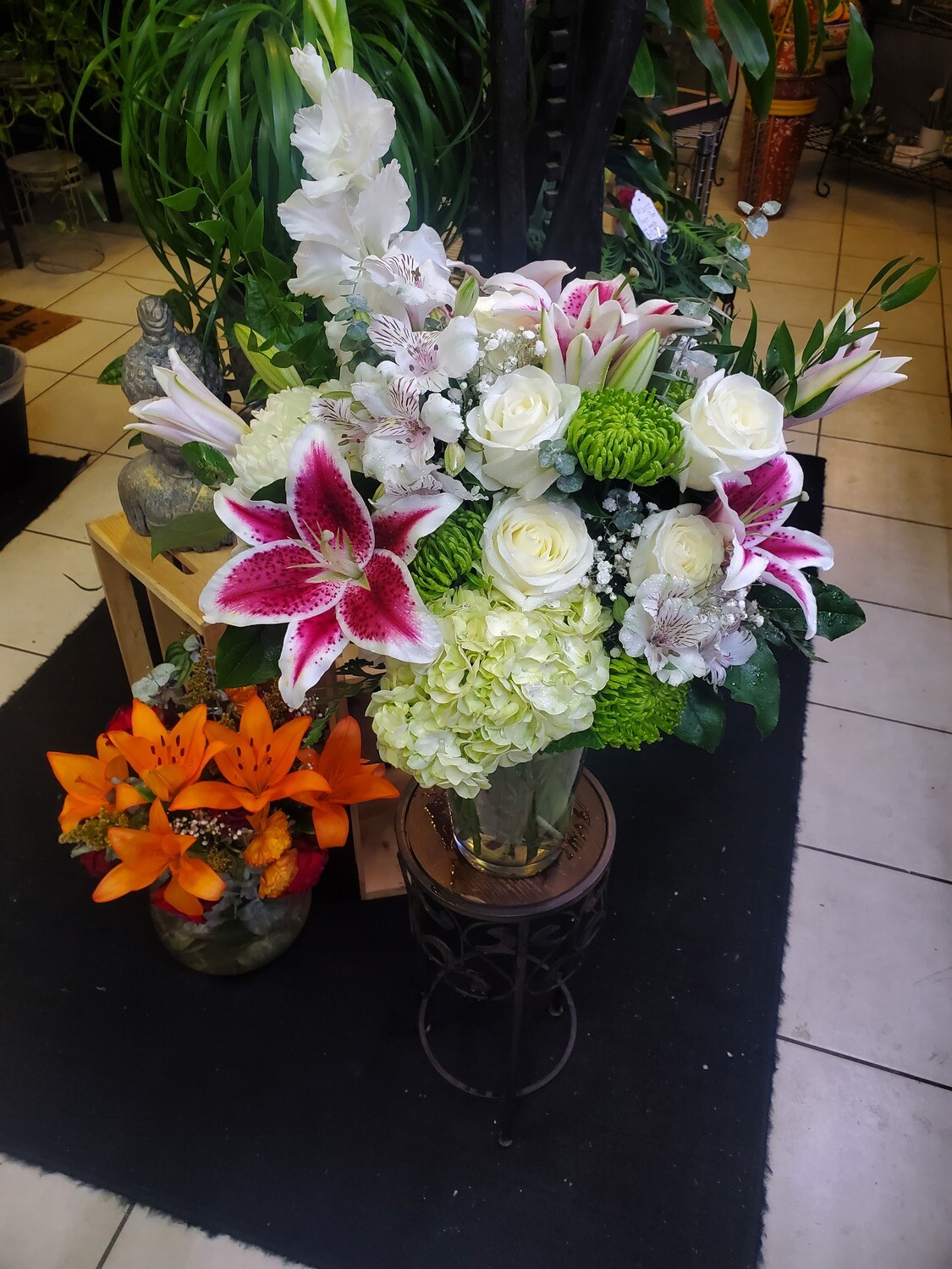 Premium Glass Vase Arrangement