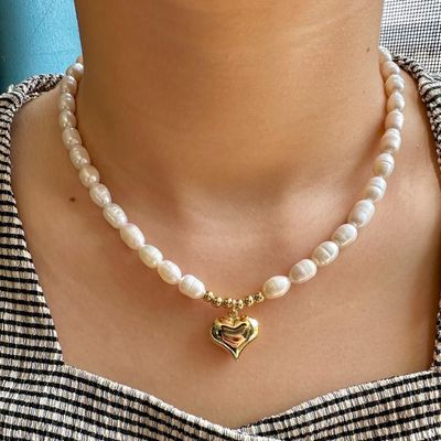 Collares