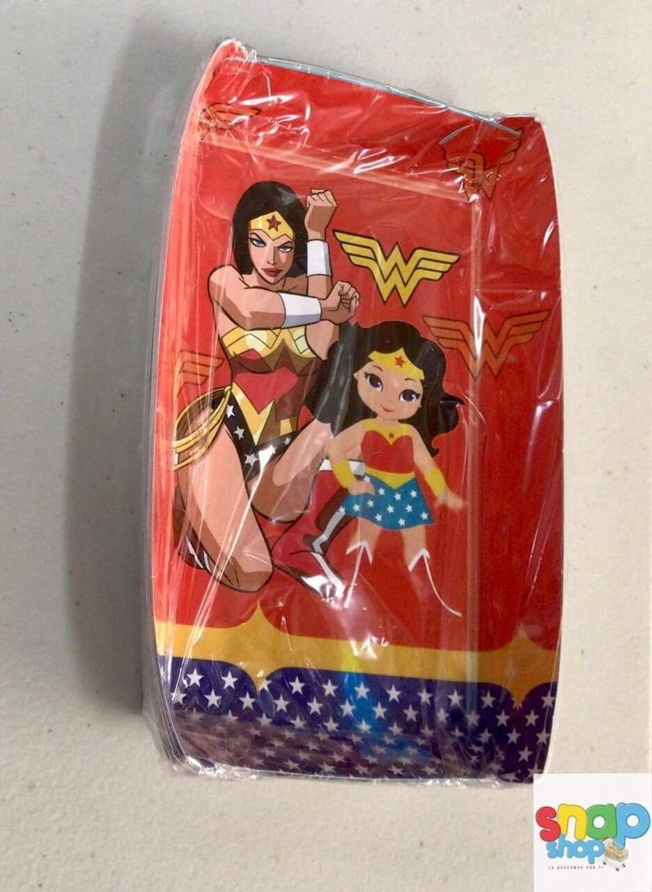 Paquete 10 Bandejas Mujer Maravilla