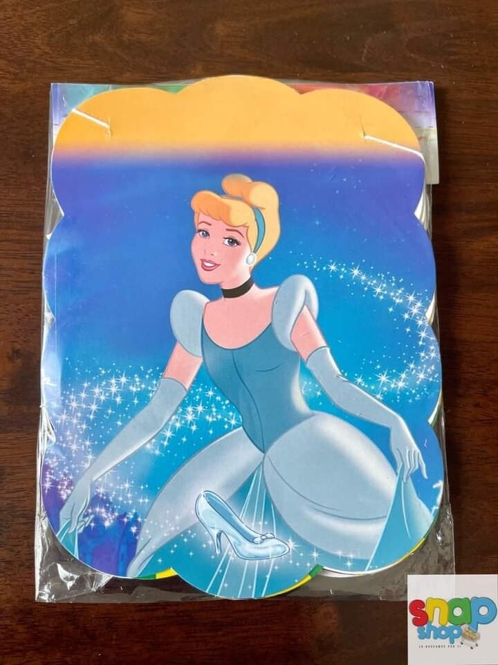 letrero Feliz Cumpleaños Cenicienta 