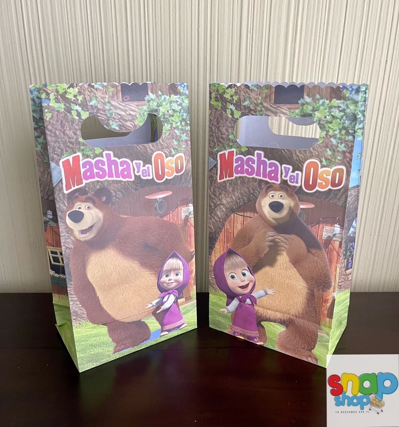 Paquete de 10 bolsas sorpresa Masha y el Oso