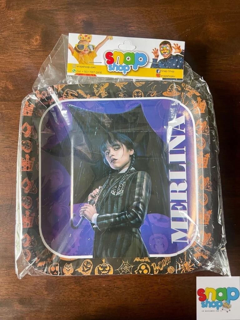 paquete de 10  platos Merlina 