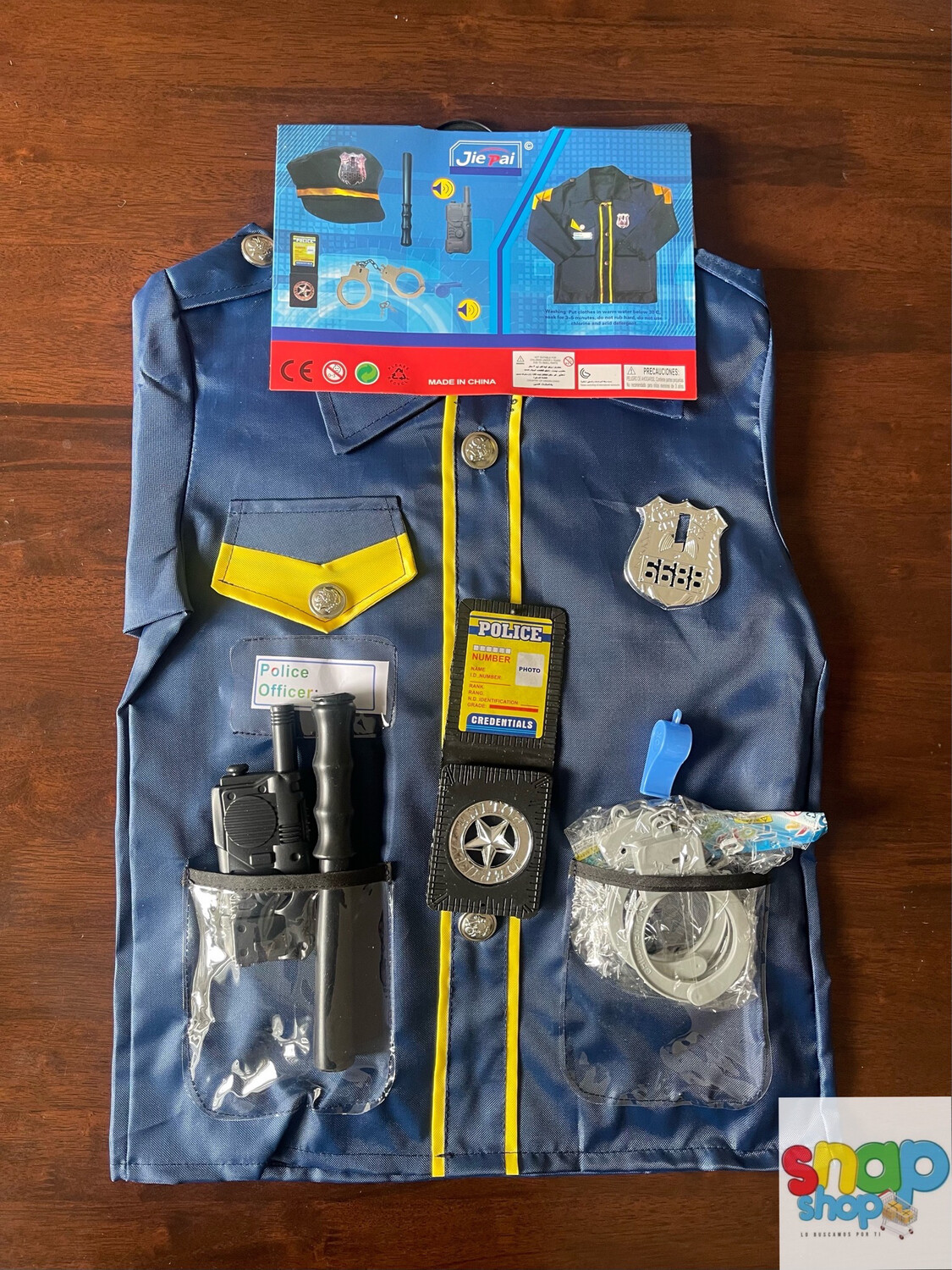 Gabacha de policía con accesorios 👨🏻‍✈️