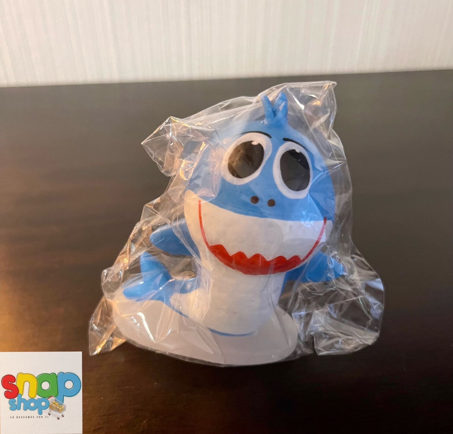 Vela figura Baby Shark azul