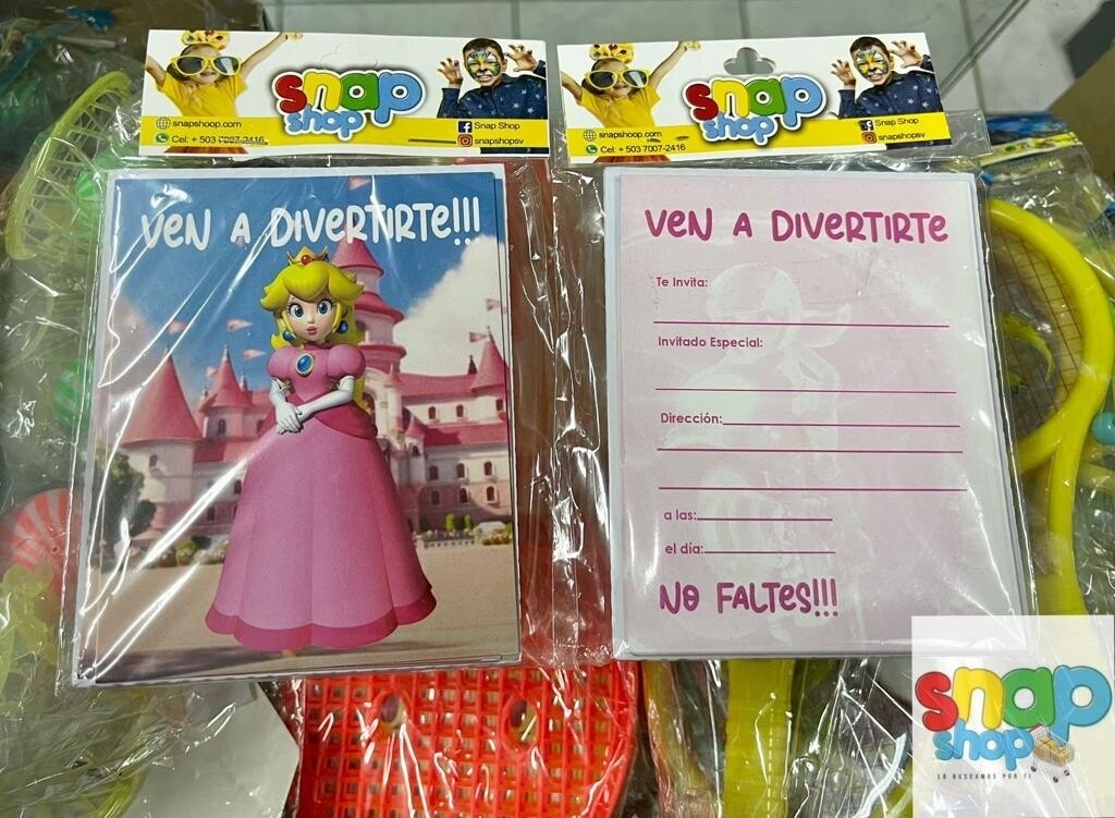 Paquete de 10 invitaciones cuadradas princesa peach