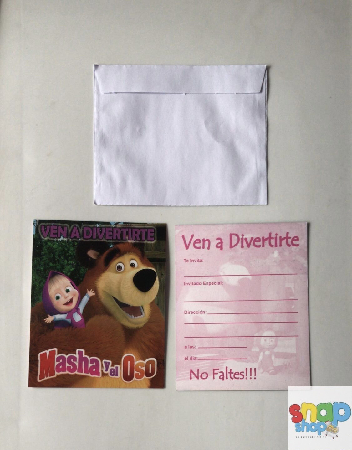 Paquete 10 invitaciones cuadradas Masha y el Oso