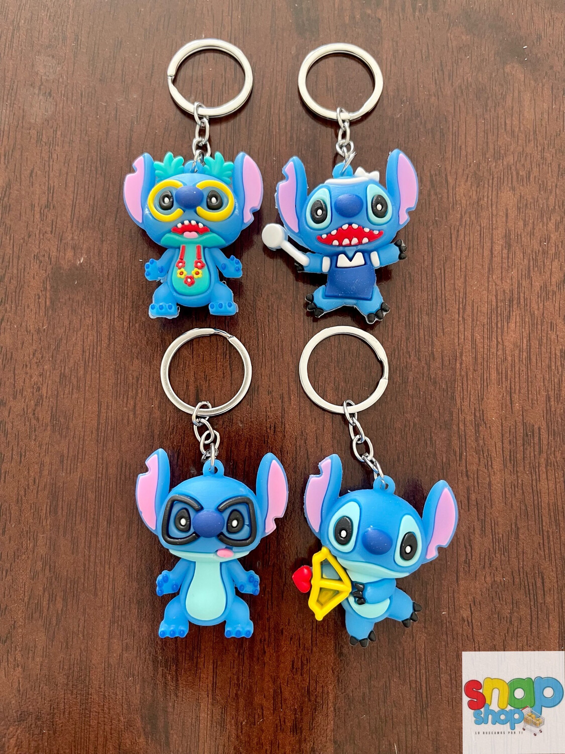 Colección 4 llaveros Stitch
