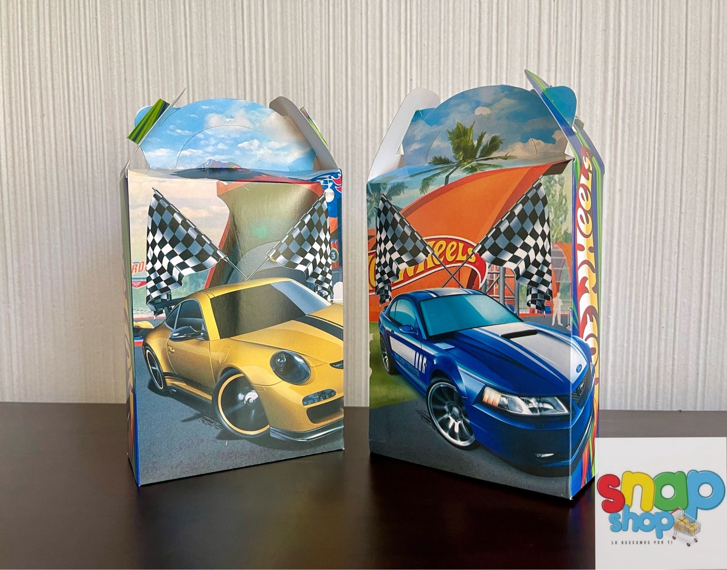 Paquete 10 cajas Sorpresa Hotwheels 🛞