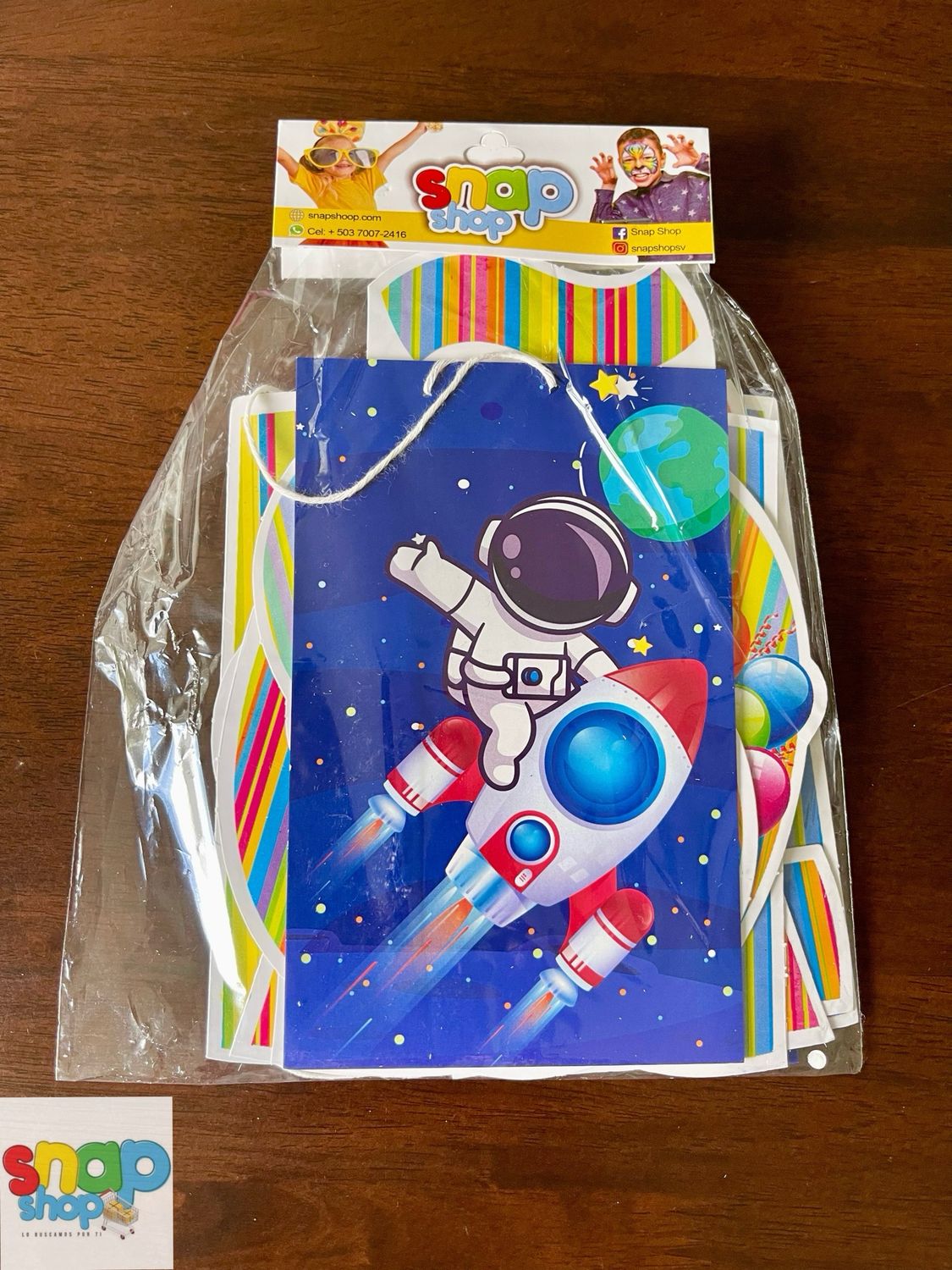 Letrero feliz cumpleaños Astronautas 🚀