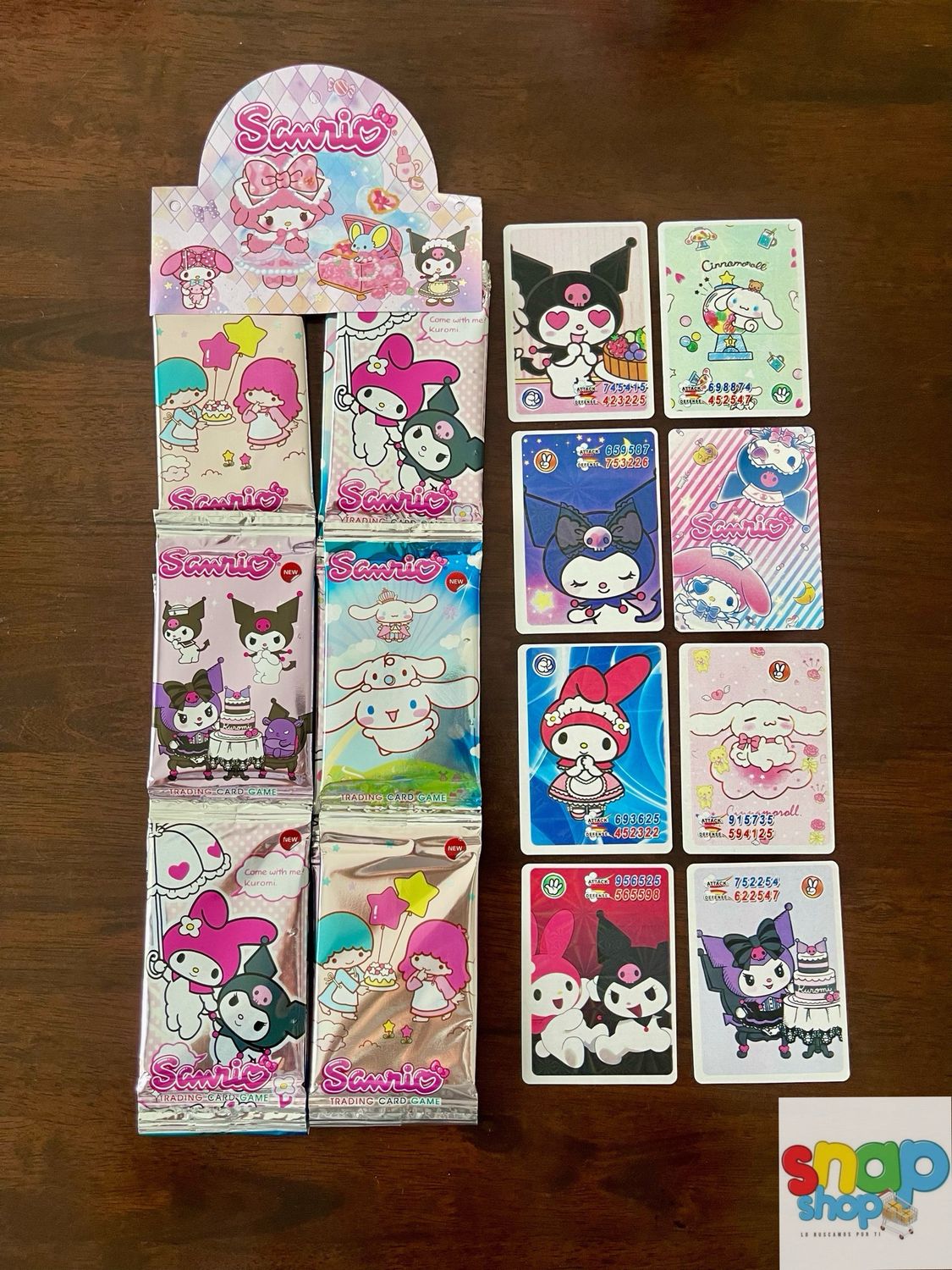 Paquetes de 12 sobres de cartas sorpresas Kuromi y sus amigos